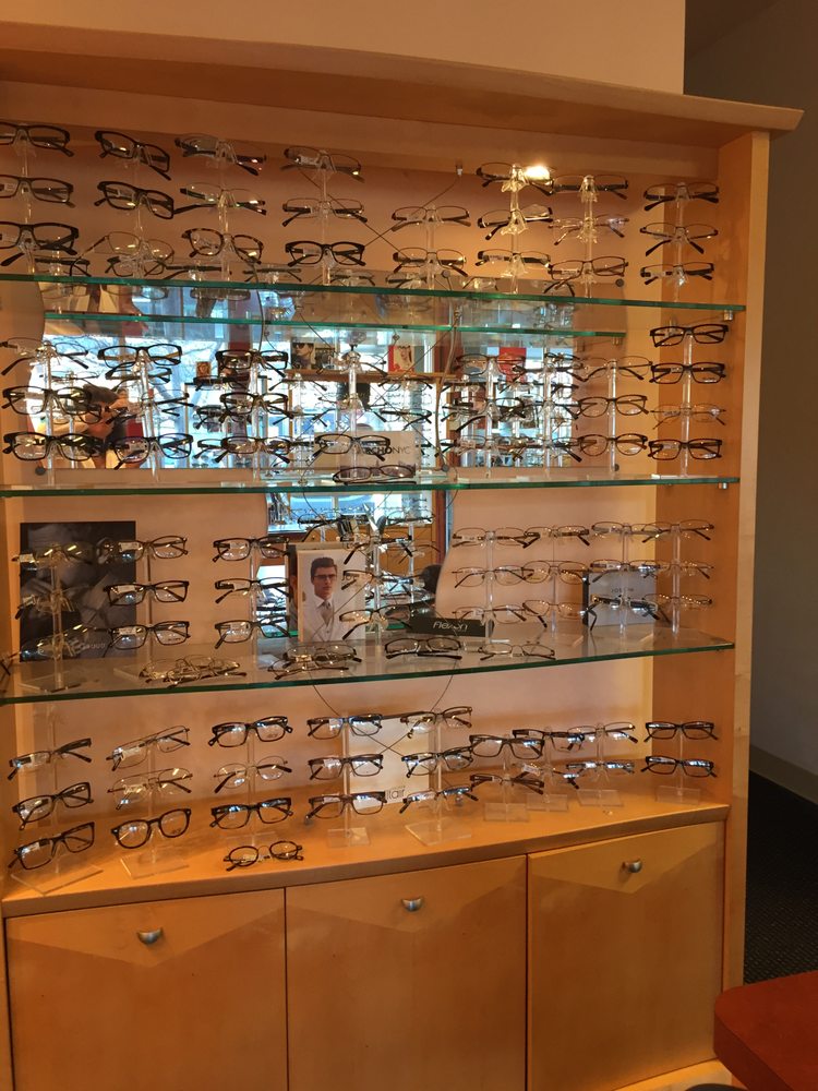 Display of Glasses